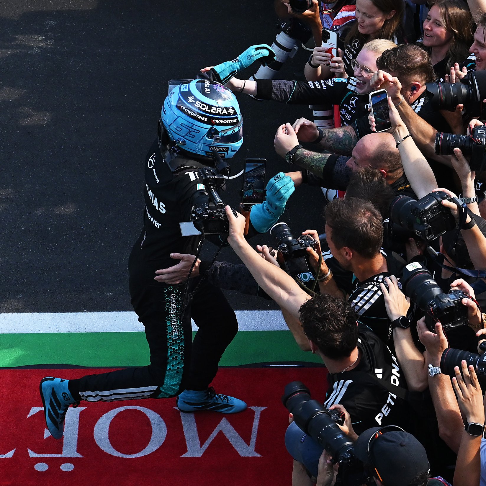 Russell Resists Verstappen’s Late Charge to Win Dramatic Austrian GP